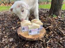 Load image into Gallery viewer, Raw Goat's Milk Bar